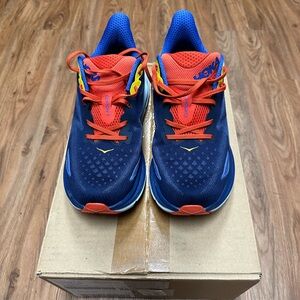 Hoka Clifton 9, men’s